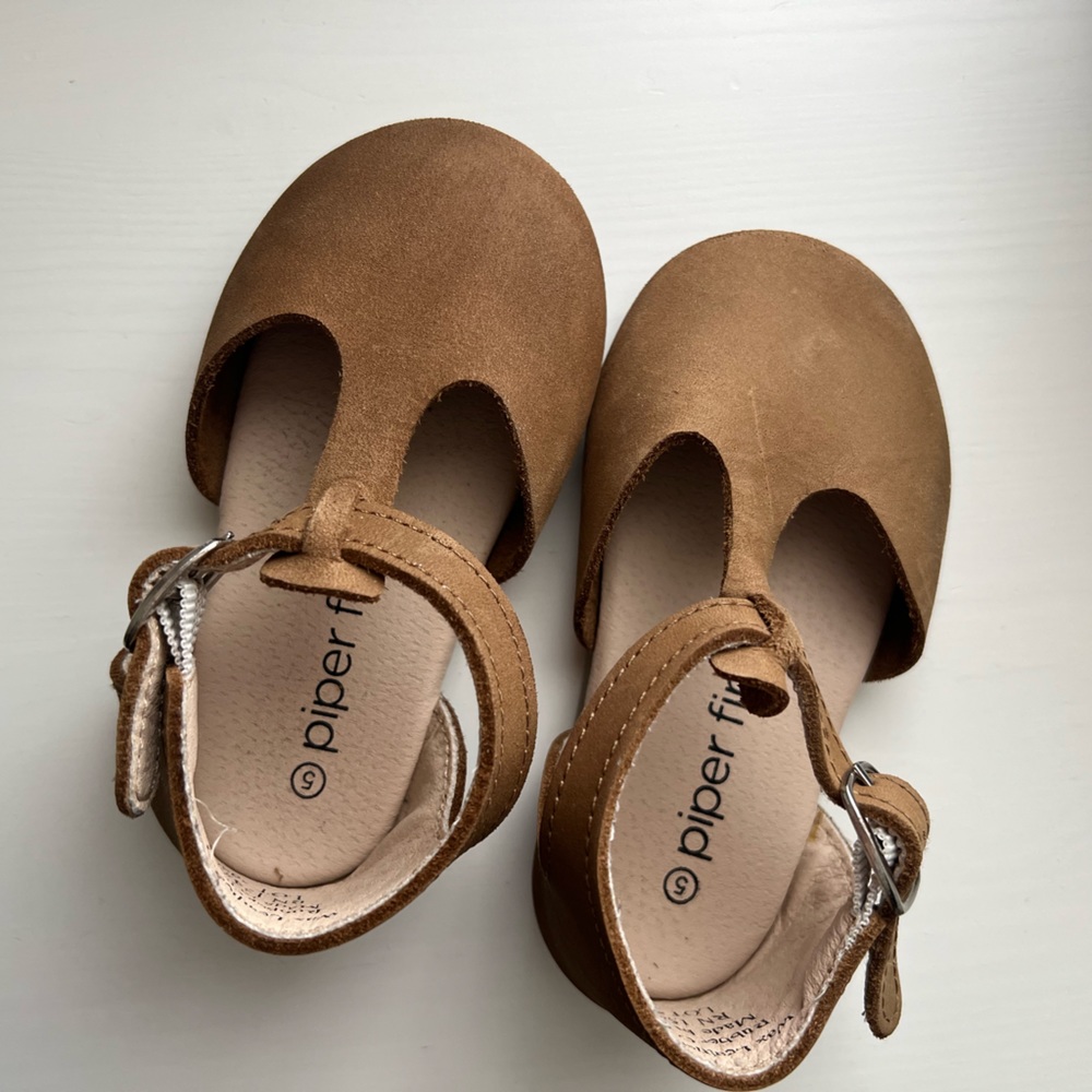 Piper Finn hard sole Maryjane